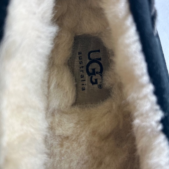 UGG Black Suede Faux Fur Lining Rubber Outsole Driver Moccasin Loafers size 7 - Picture 9 of 12